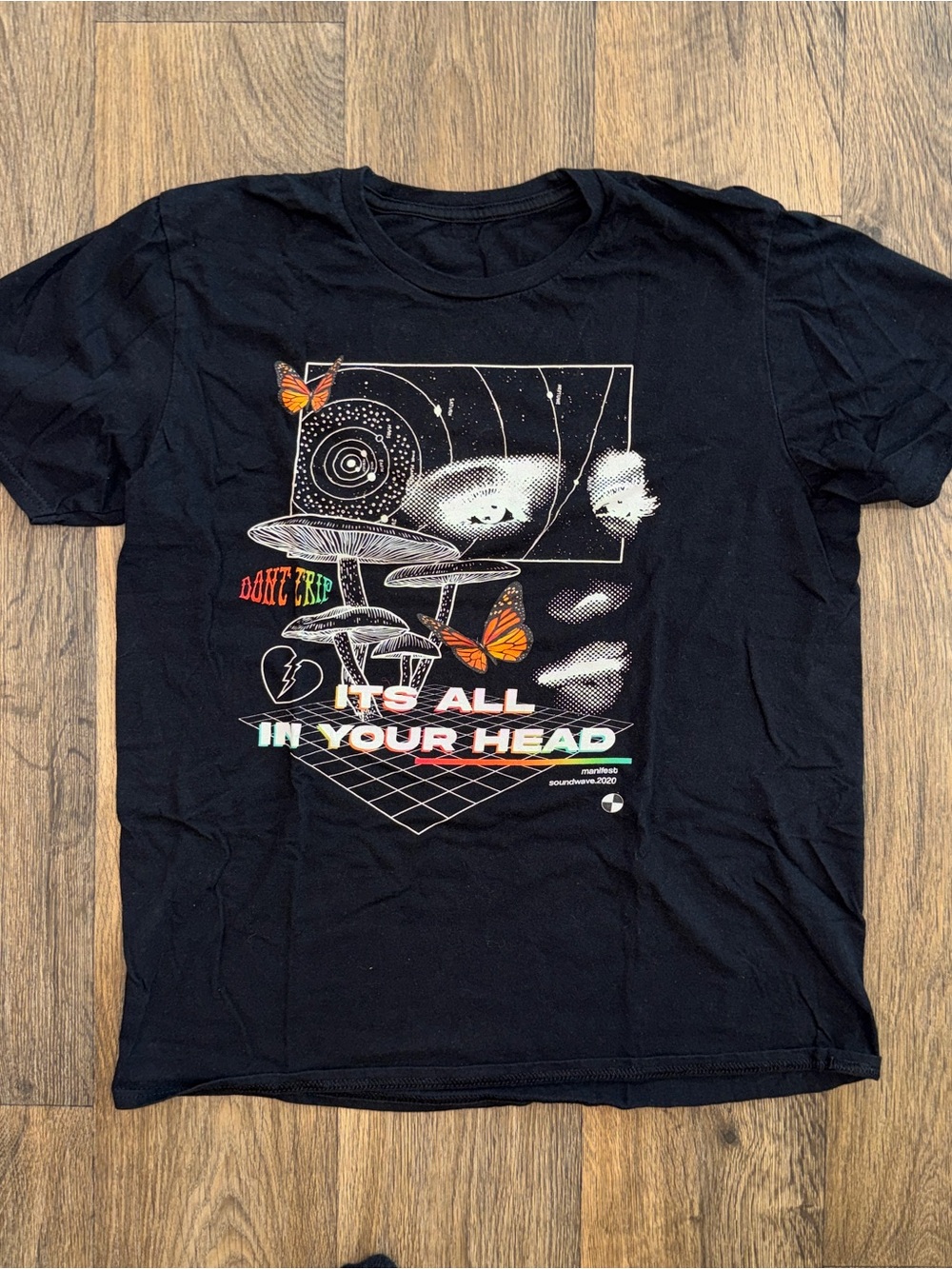 It’s all in your head black t-shirt